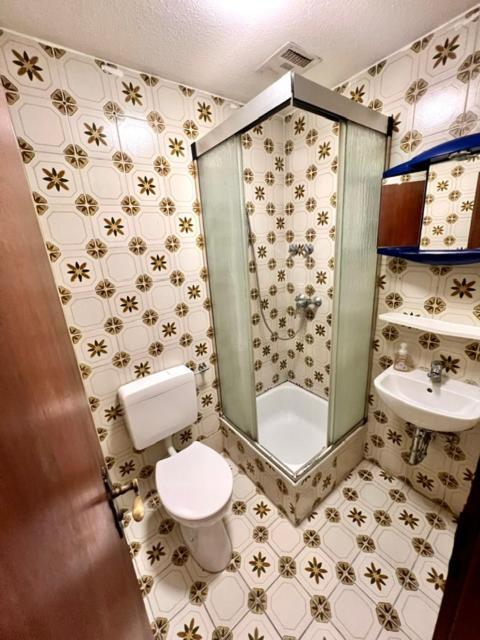 Budget City Appartement Kueche,Bad, Parken Im Zentrum Von Ράβενσμπουργκ Εξωτερικό φωτογραφία